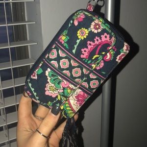 Vera Bradley wallet for a good Price